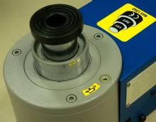 Пневмогидравлический домкрат на 30 тонн домкрат с пневмоприводом