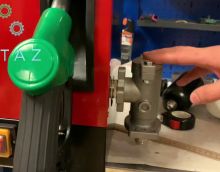 Видеообзор товара Топливораздаточная колонка 220в 60 л.мин. ARTAZ Spectrum MAXI 60-220