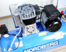 Видеообзор компрессора NC100 360 Италия