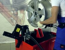 Видеообзор Станка для правки литых и кованных дисков Сибек Фаворит-С